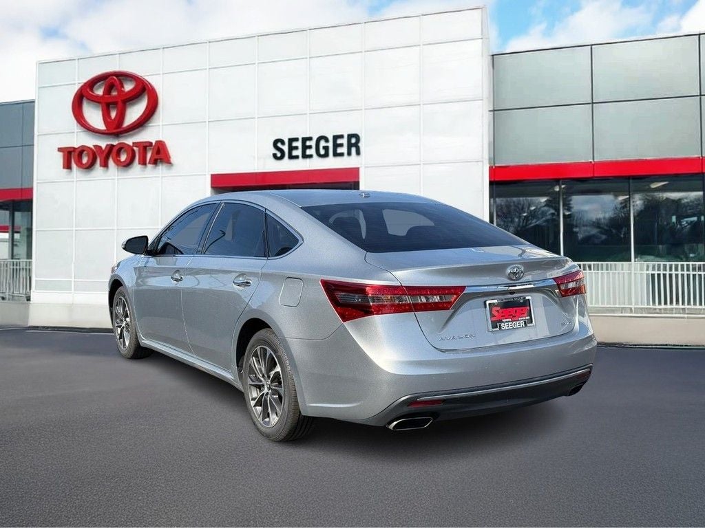 2018 Toyota Avalon XLE