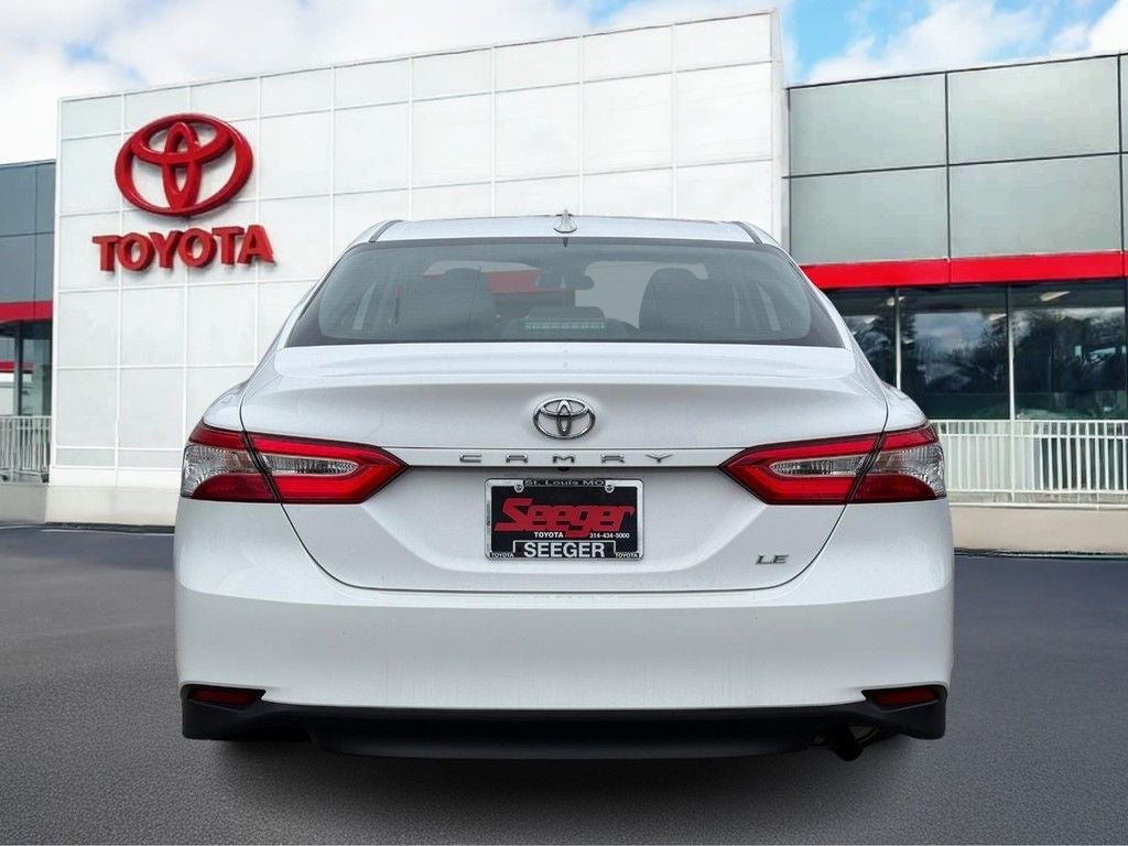 2020 Toyota CAMRY LE