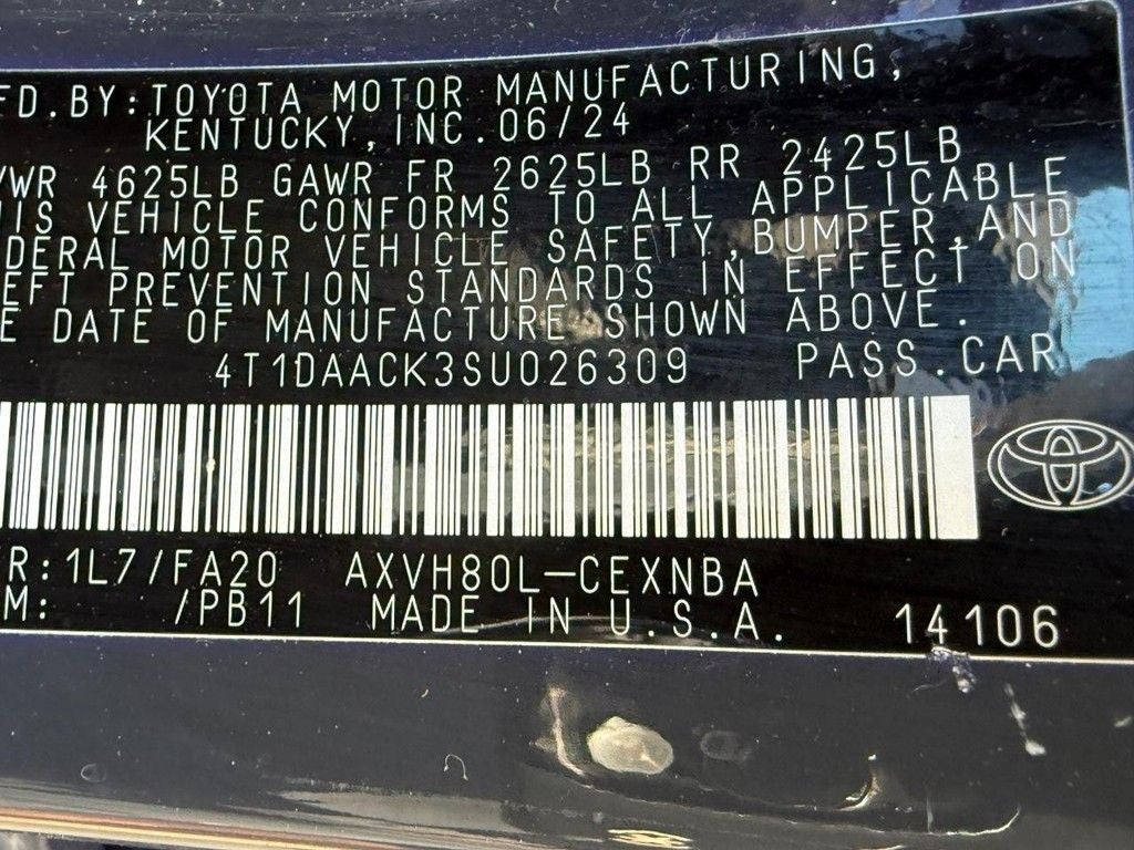 2025 Toyota CAMRY LE