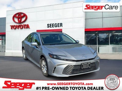 2025 Toyota Camry LE
