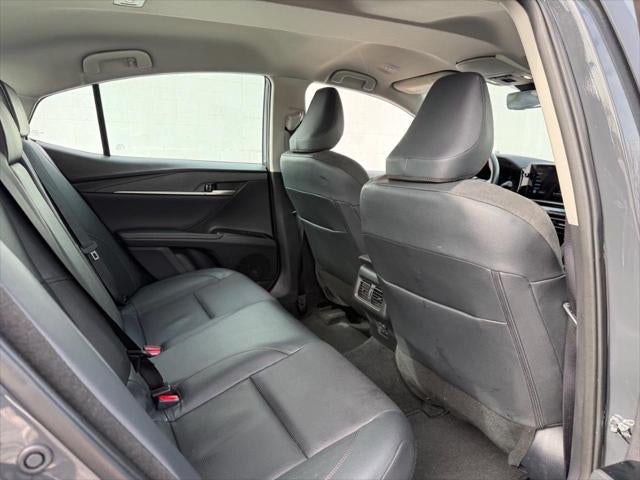 2025 Toyota Camry XLE (Natl)