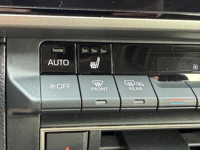 2025 Toyota Camry XLE (Natl)