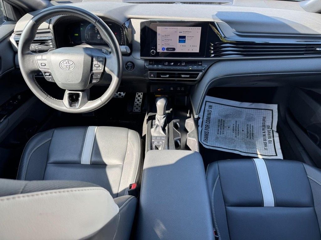 2025 Toyota Camry SE