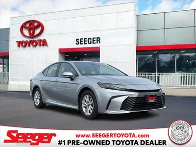 2025 Toyota Camry (Natl)