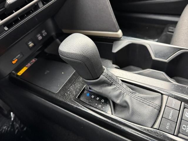 2025 Toyota Camry (Natl)