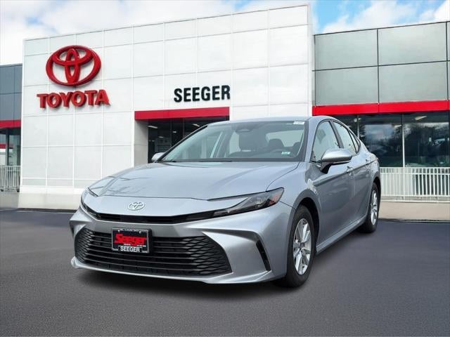 2025 Toyota Camry (Natl)