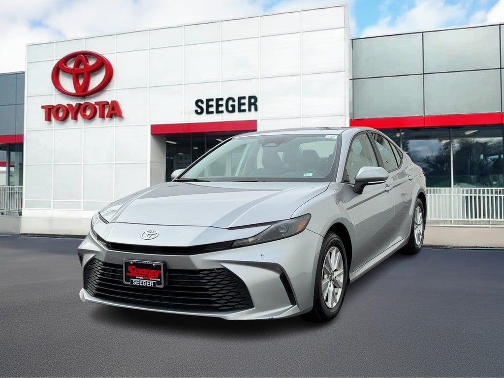 2025 Toyota Camry (Natl)