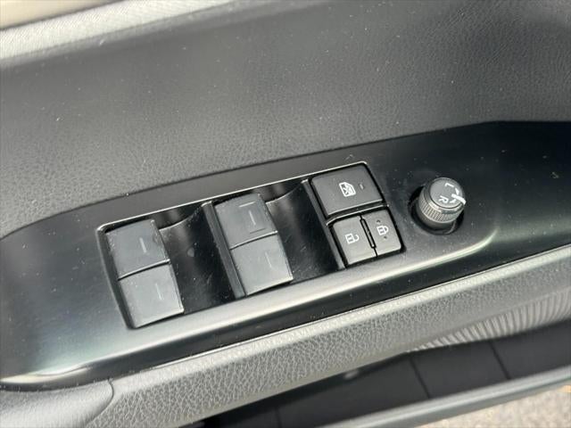 2025 Toyota Camry (Natl)