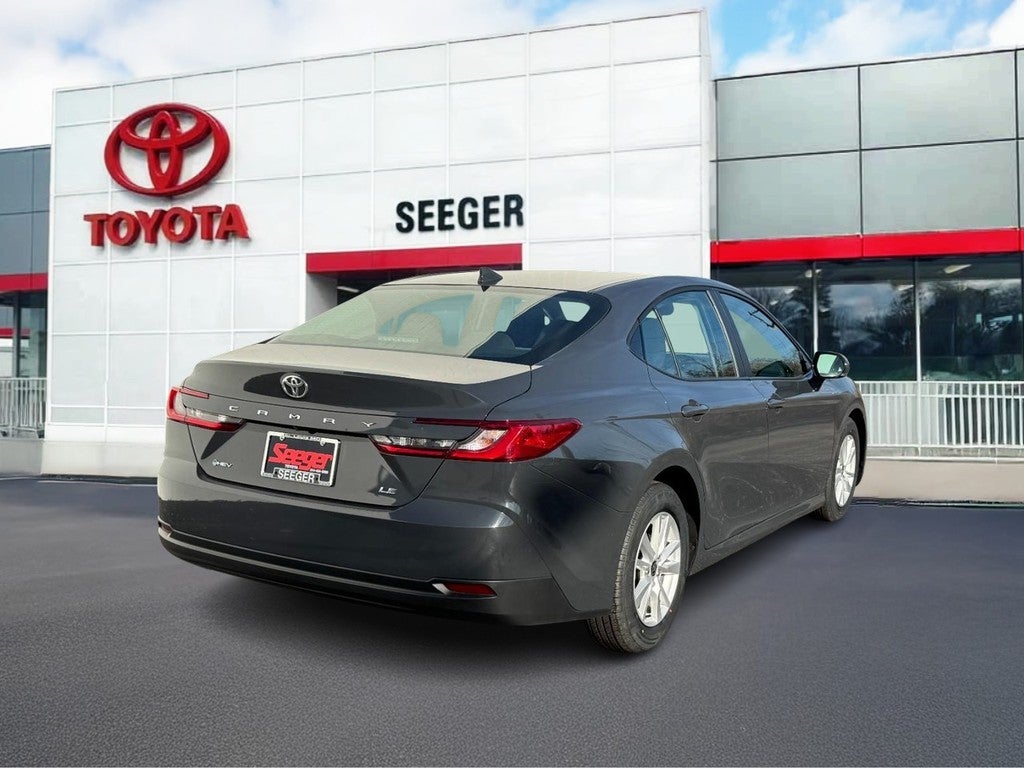 2025 Toyota Camry (Natl)