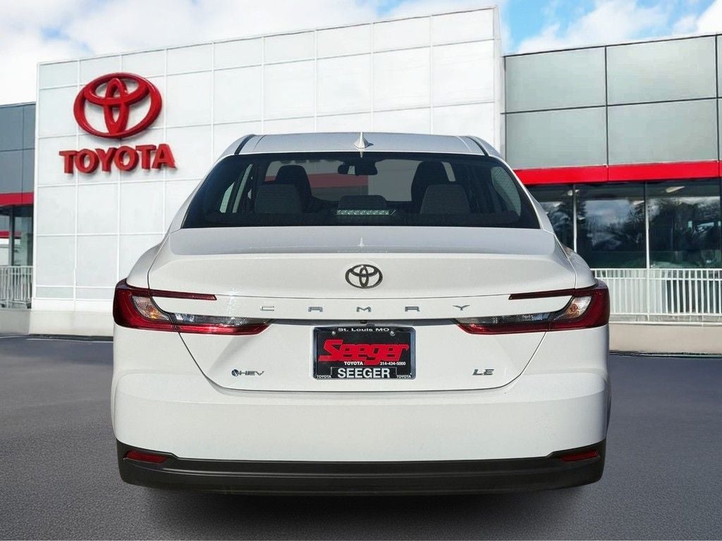 2025 Toyota CAMRY LE