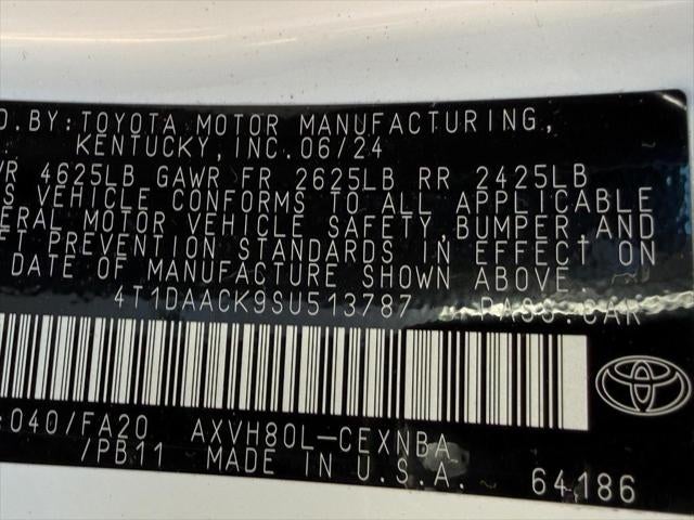 2025 Toyota CAMRY LE