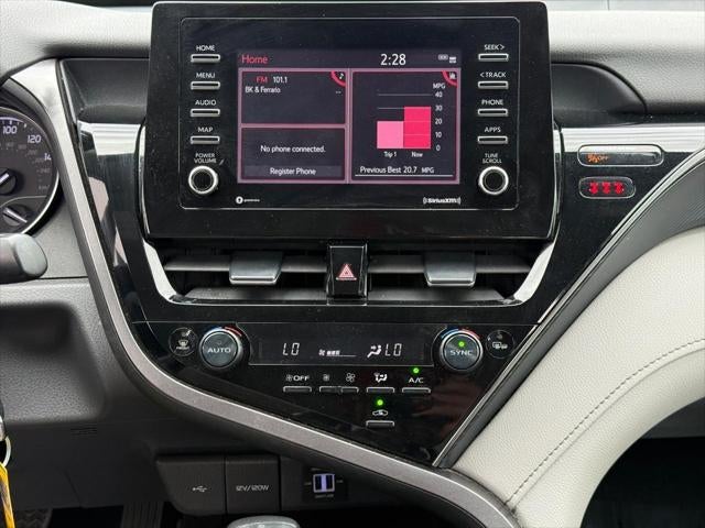 2023 Toyota CAMRY SE