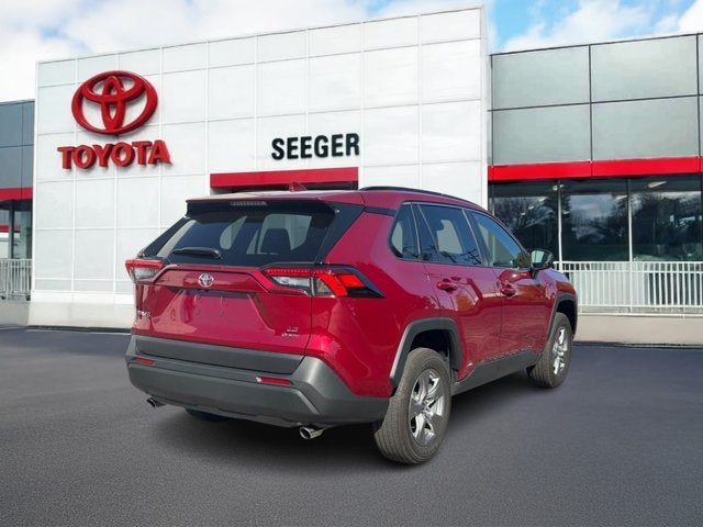 2025 Toyota RAV4 Hybrid LE