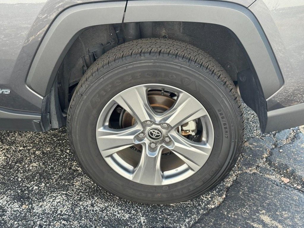 2025 Toyota RAV4 Hybrid LE