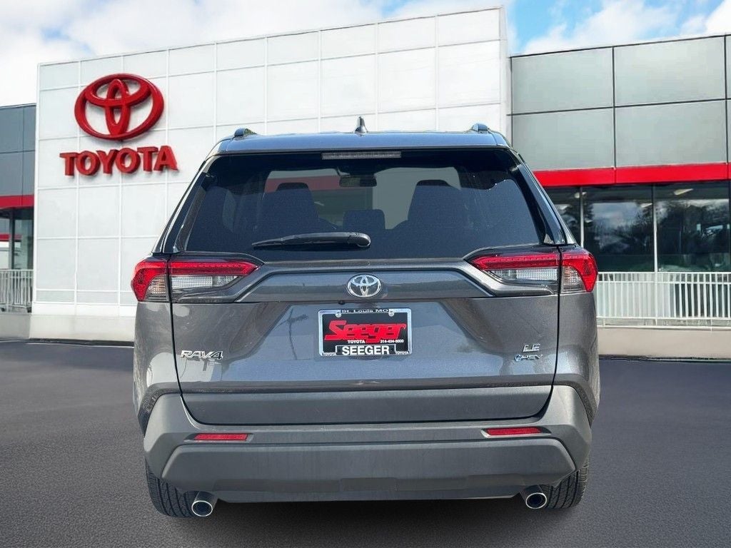2025 Toyota RAV4 Hybrid LE