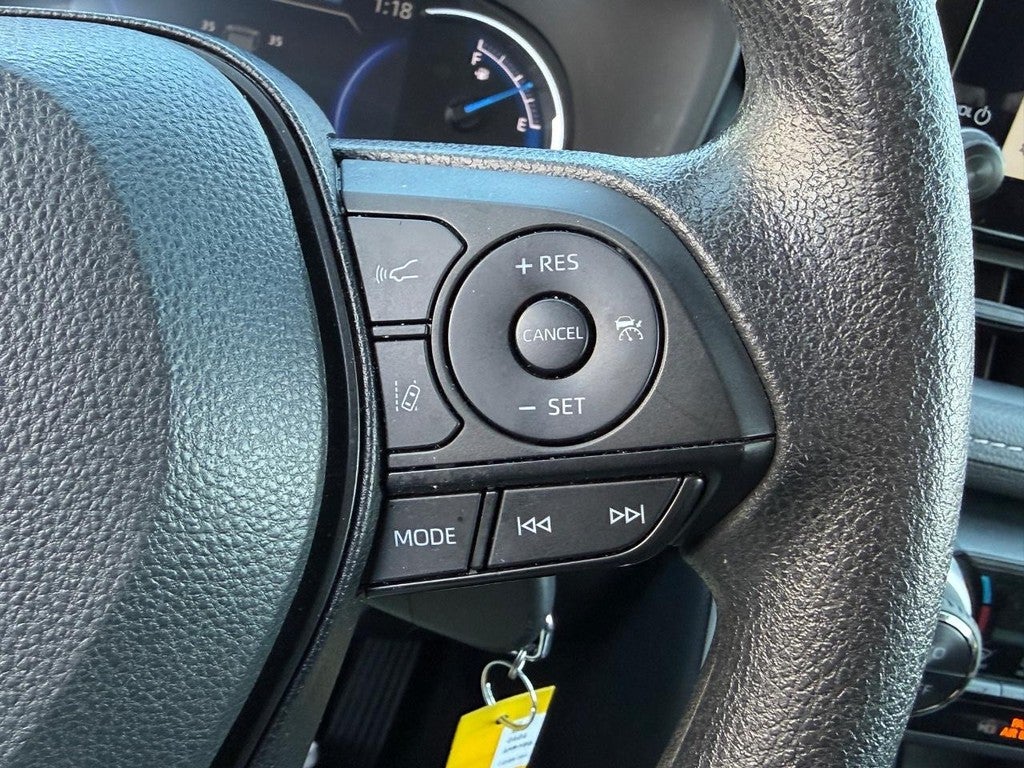 2025 Toyota RAV4 Hybrid LE AWD (Natl)