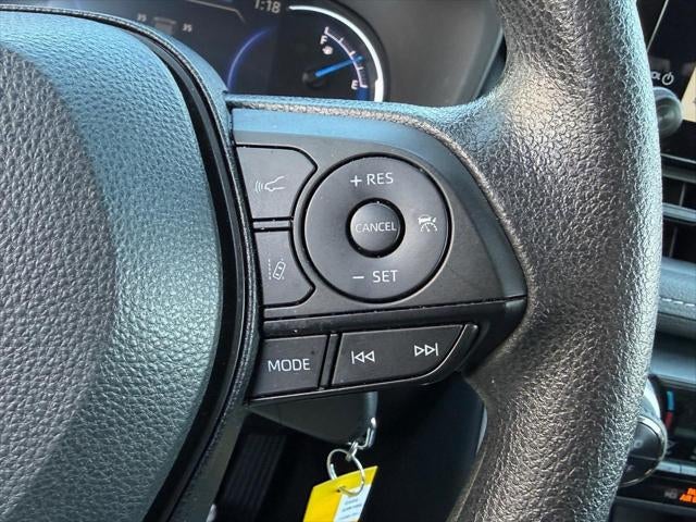 2025 Toyota RAV4 Hybrid LE AWD (Natl)