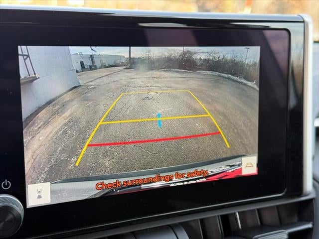 2025 Toyota RAV4 Hybrid XLE AWD (Natl)