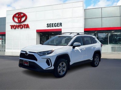 2025 Toyota RAV4 Hybrid XLE