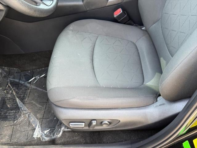 2024 Toyota RAV4 Hybrid XLE AWD (Natl)