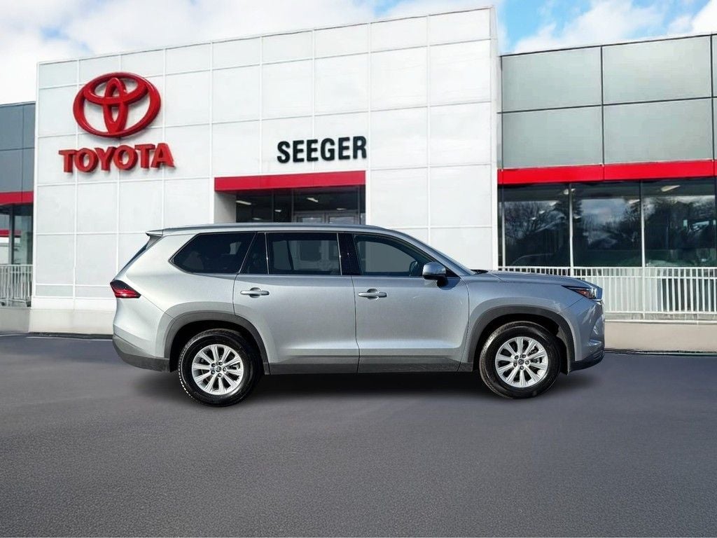 2025 Toyota GRAND HIGHLANDER LE