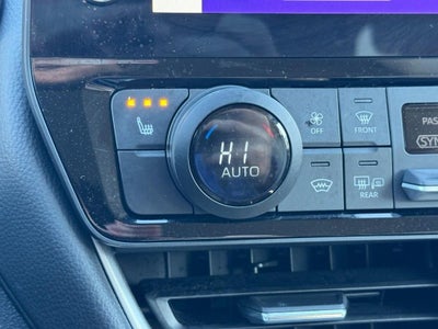 2025 Toyota GRAND HIGHLANDER LE