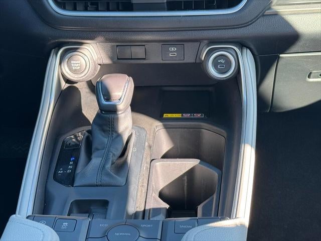 2025 Toyota GRAND HIGHLANDER LE