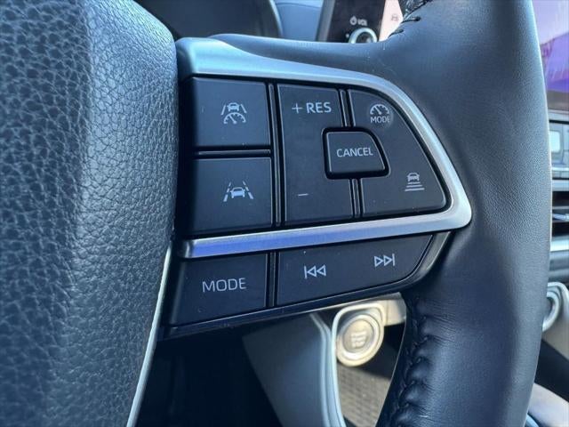 2025 Toyota GRAND HIGHLANDER LE