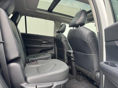 2025 Toyota Grand Highlander XLE