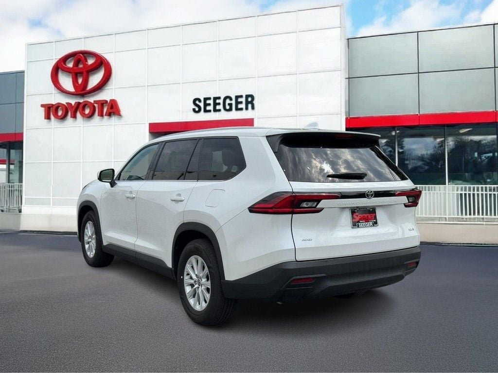 2025 Toyota Grand Highlander XLE