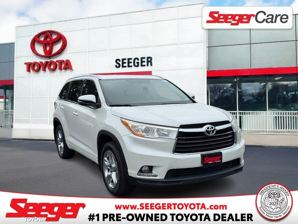 2016 Toyota Highlander Base