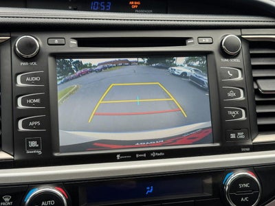 2016 Toyota Highlander Base