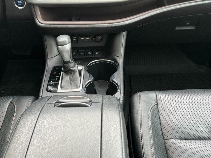2019 Toyota Highlander Limited V6 AWD (Natl)