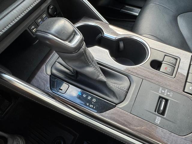 2022 Toyota Highlander Hybrid Platinum AWD (Natl)