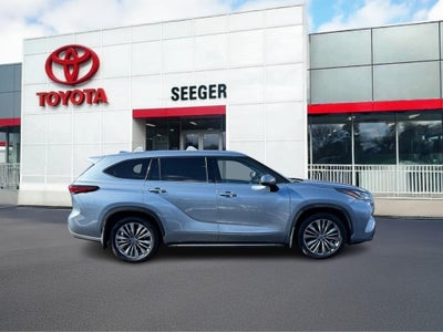 2020 Toyota Highlander Platinum AWD (Natl)