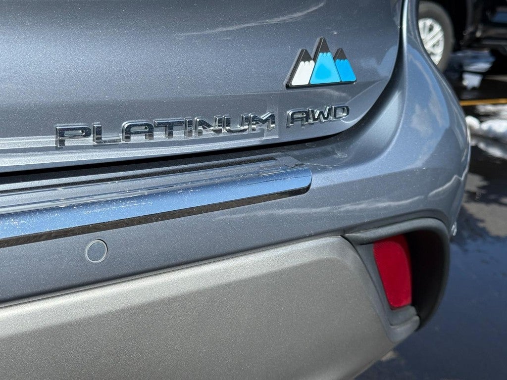 2020 Toyota Highlander Platinum AWD (Natl)