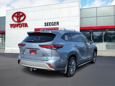 2020 Toyota Highlander Platinum AWD (Natl)