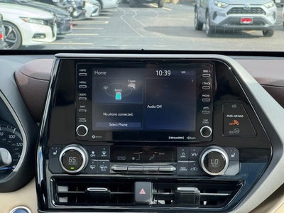 2021 Toyota Highlander XLE