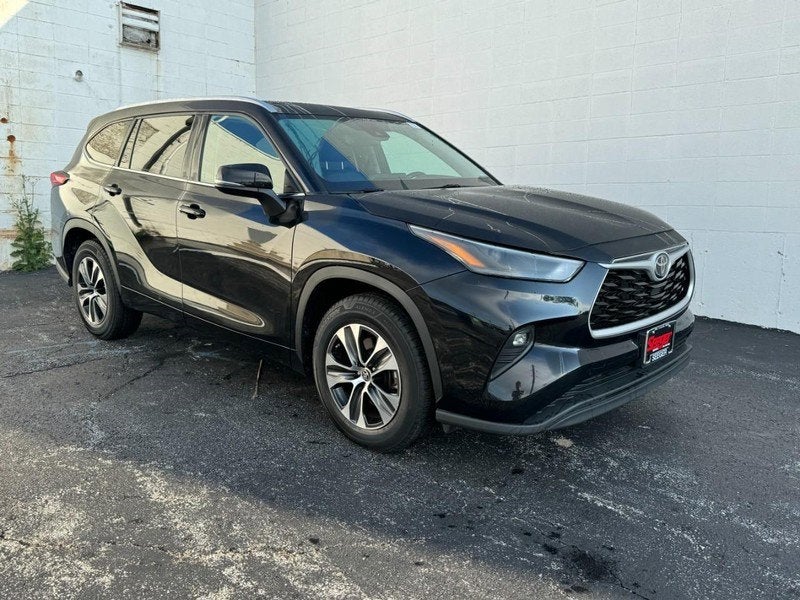 Used Toyota Highlander Dealership - Highlander for Sale | St. Louis, MO