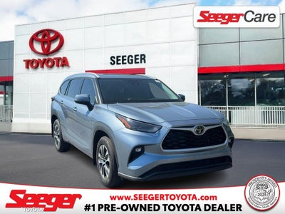 2022 Toyota Highlander XLE