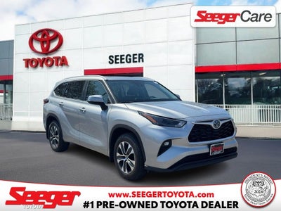 2024 Toyota Highlander Hybrid XLE