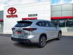 2024 Toyota Highlander Hybrid XLE