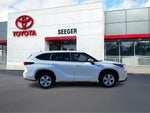 2023 Toyota Highlander LE FWD (Natl)