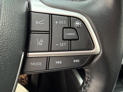 2023 Toyota Highlander LE FWD (Natl)