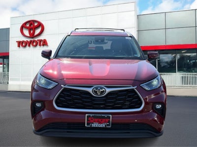 2023 Toyota Highlander XLE FWD (Natl)