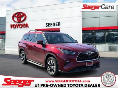 2023 Toyota Highlander XLE FWD (Natl)