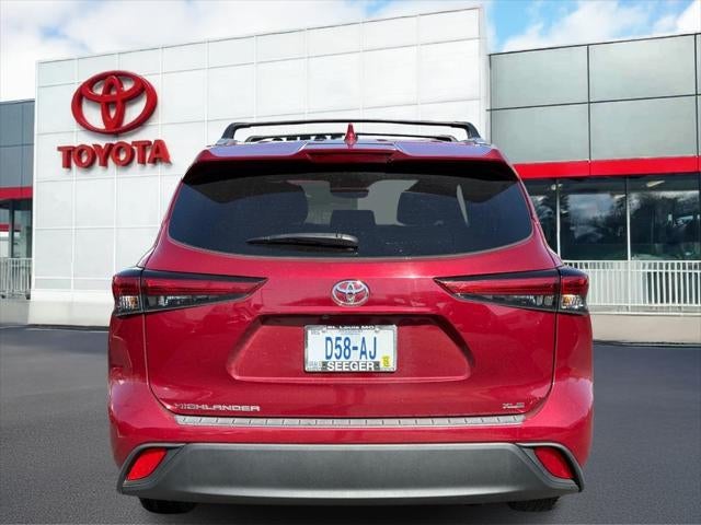 2023 Toyota Highlander XLE FWD (Natl)