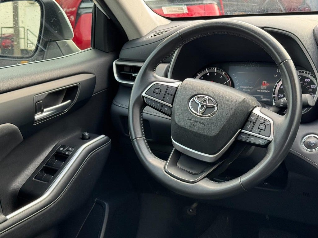 2023 Toyota Highlander FWD (Natl)