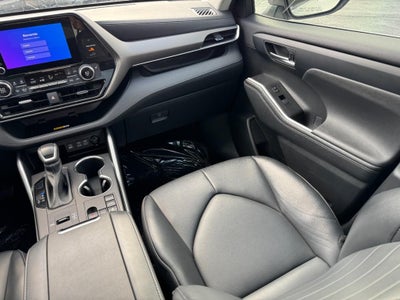 2023 Toyota Highlander FWD (Natl)