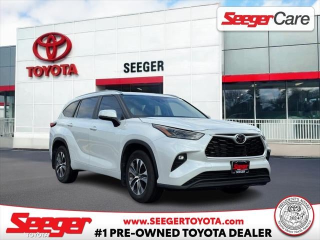 2023 Toyota Highlander FWD (Natl)